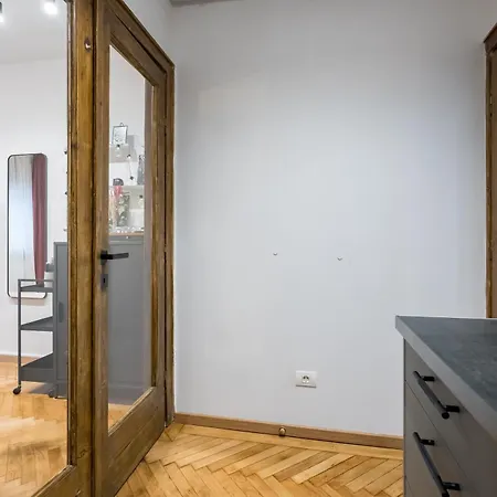 Greenwich Calea Victoriei Apartment *